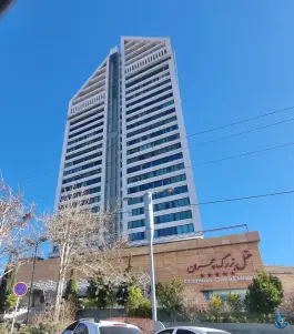 عکس هتل بزرگ چمران، محله چوگیا، شیراز 2