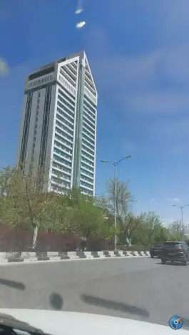 عکس هتل بزرگ چمران، محله چوگیا، شیراز 9