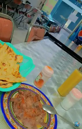 عکس طباخی عمو حسن؛ ابریشم مشهد 2