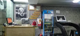عکس باشگاه بدنسازی ققنوس، سجاد، تهران 9
