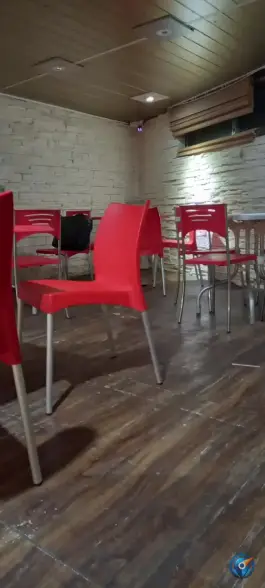 عکس فست فود حشمت خان، محله خواجو، اصفهان 2