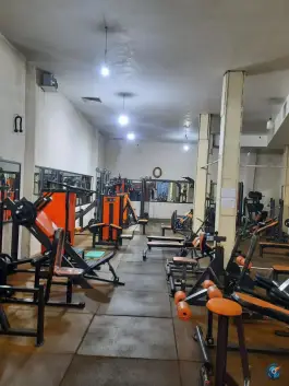 عکس باشگاه ورزشی شهرک یاس تهران 1