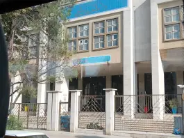عکس دانشکده پزشکی شیراز، بلوار کریمخان زند 8