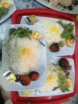 عکس رستوران و کبابسرای تلخابی، میدان اصلی فرمهین 7