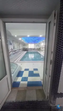 عکس استخر سروش، مرزداران، تهران 2