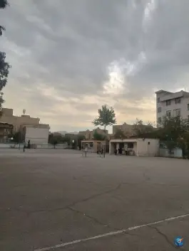 عکس هنرستان پسرانه کار و دانش رهبر انقلاب، هاشم آباد، تهران 4