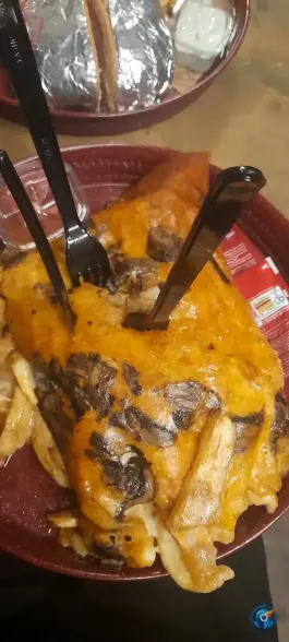 عکس چارکول برگر مهرشهر کرج 2