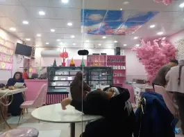 عکس کافه صورتی تویسرکان 4