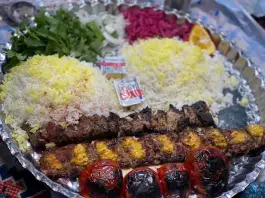 عکس رستوران کته کبابی عباس بناب، میدان خرمشهر بجنورد 5