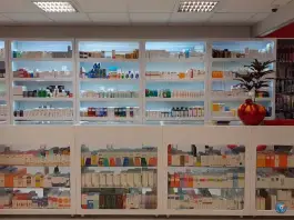 عکس داروخانه دکتر ناصربخت، بین عراقی و شرع پسند، کرج 2