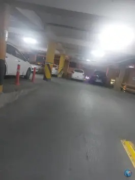پارکینگ طالقانی محله خلجا اصفهان