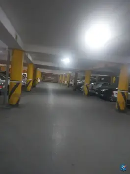 عکس پارکینگ طالقانی محله خلجا اصفهان 3