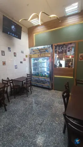 عکس ساندویچ لاله زار، محله دو طفلان، اصفهان 5