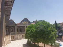 بهبودستان نمازی؛ محله زند شیراز