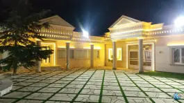 عکس باغ عمارت تشریفاتی مانل در پردیس زنجان 2