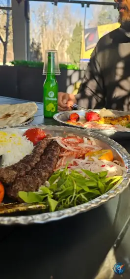 رستوران و بیرون بر محفل، قصر دشت، شیراز
