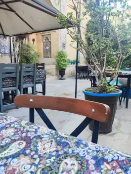 عکس عمارت فتح الملوکی، رستورانی در محله بهارستان شیراز 6