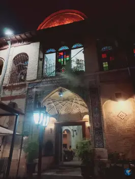 عکس عمارت فتح الملوکی، رستورانی در محله بهارستان شیراز 9