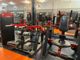 ورزشگاه بدنسازی اتکا، فرح آباد اصفهان