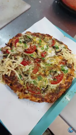 فست فود شب نشین آزادی اصفهان
