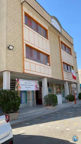 عکس دبیرستان دکتر طباطبایی، کوی وحدت، شیراز 6