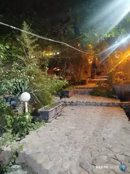 باغ رستوران نگین، برغان، کرج