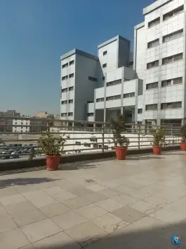 عکس دانشکده فنی و مهندسی دانشگاه آزاد تهران مرکز، محله پونک 6