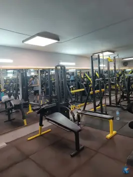 عکس باشگاه بدنسازی سمزقند مشهد 4