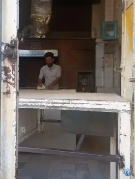 نانوایی بربری قنوات قم