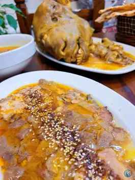 عکس کله پزی کافه کله، خلیج فارس، اصفهان 2