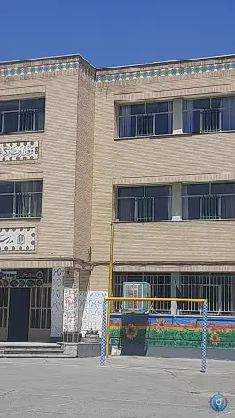 دبیرستان دخترانه دوره اول عفیفه، محله مارچین اصفهان