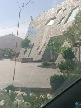 عکس پارکینگ استخر آبسار اصفهان 2