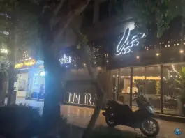 پیتزا جمیرا، رباط، اصفهان