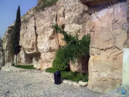 نقش رستم دستان، بلوار امام رضا، شیراز