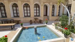 عکس اقامتگاه سنتی عمارت صوفی راز، محله مصدق، شیراز 5