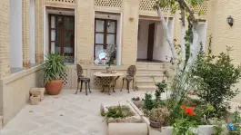 عکس اقامتگاه سنتی عمارت صوفی راز، محله مصدق، شیراز 6