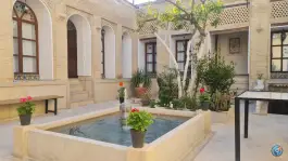 عکس اقامتگاه سنتی عمارت صوفی راز، محله مصدق، شیراز 7