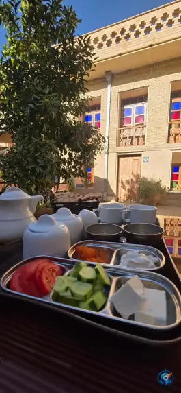 عکس مجموعه اقامتی سنتی پنج دری، محله سنگ سیاه، شیراز 3