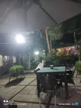عکس رستوران و بیرون بر امیران، محلهٔ قدوسی شرقی شیراز 2
