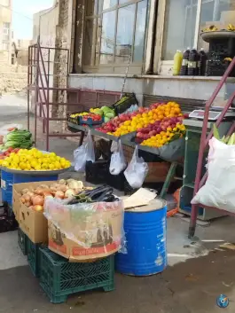 میوه فروشی سیاربخش، دروازه ری، قم