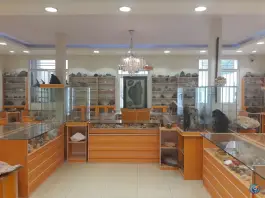 عکس موزه علوم زمین و آموزشگاه یاقوت کویر، محله نیروگاه قم 2