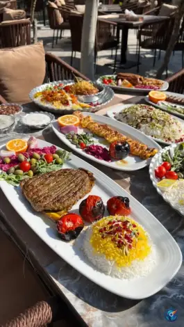 عکس رستوران رز گلد، قصر دشت، شیراز 4