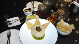 کافه رستوران روف سون نایتز، هفت حوض، تهران