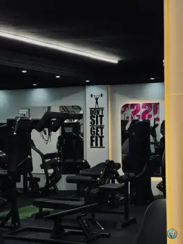 عکس باشگاه بدنسازی لاریسا در جنگلبان، تهران 3