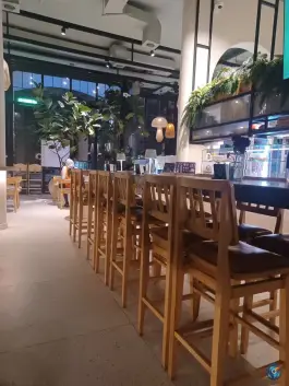 عکس فست فود دکتر کالری شعبه ۳، توحید، اصفهان 4