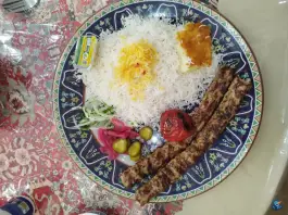عکس رستوران سلاطین؛ بلوار شاهنامه مشهد 7