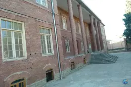 عکس مدرسه تاریخی ۲۲ بهمن، خیام شمالی، ارومیه 2