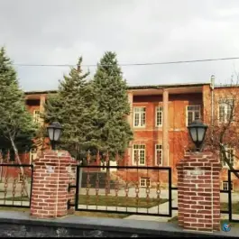 عکس مدرسه تاریخی ۲۲ بهمن، خیام شمالی، ارومیه 9