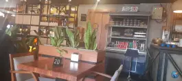 عکس کافه فلورانس، محله فلسطین، تهران 2