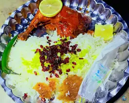 عکس های سفره خانه سنتی دورهمی، محله آبزنگی، شیراز
